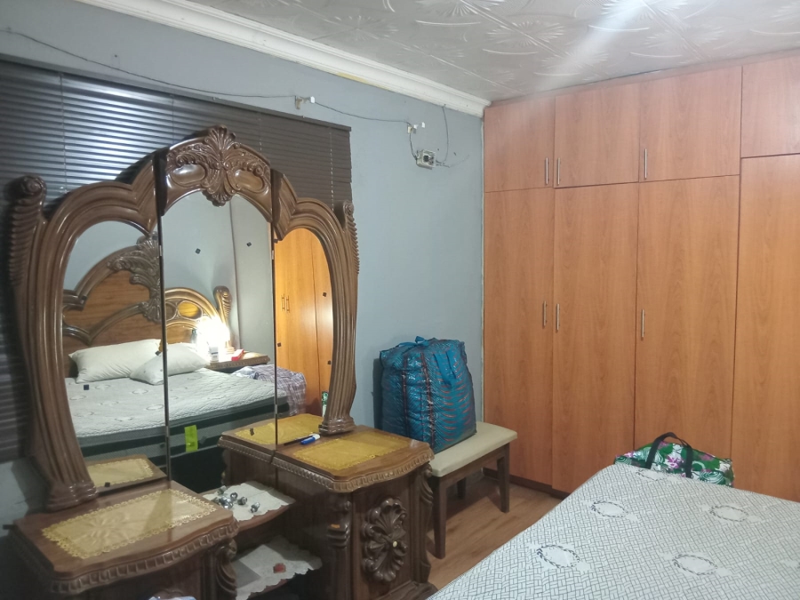 2 Bedroom Property for Sale in Kwa Nobuhle Eastern Cape